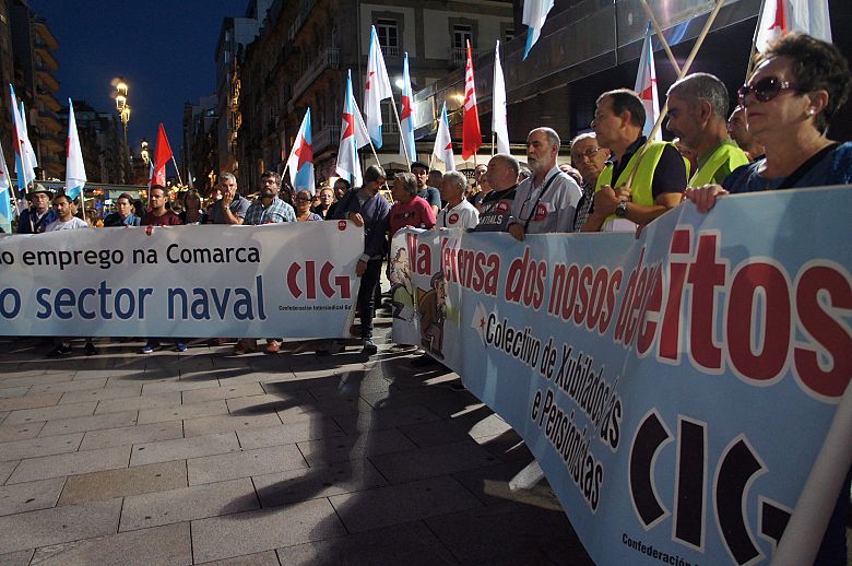 2016 09 20 ManifaEmpregoDignoVigo22.JPG